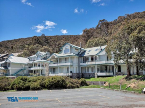 Aspect 4, Thredbo Village